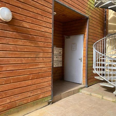 Le Ptit Vert - Wifi - Confort - Entree Autonome - Entre Gare Et Centre Quimper Bagian luar foto